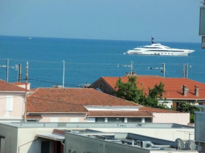 Appartement vue mer accès plage